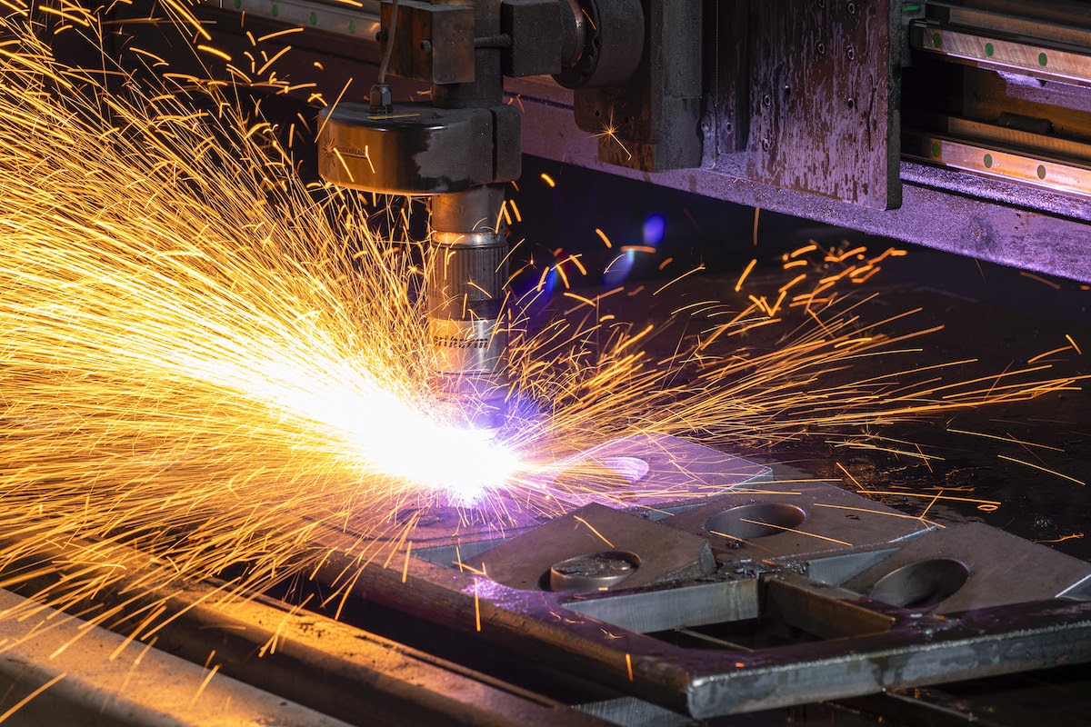 Plasma-cutting